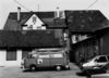 Bild des Anwesens Diemer (Klebstofffabrik) mit dem Haus Unterlimpurger Straße 41 vor dem Abbruch der meisten Nebengebäude, 1980. Foto: Baurechtsamt Schwäbisch Hall (StadtA SHA FS 12816)