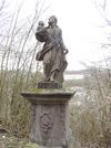 Bildersteige, barocke Skulptur des Hl. Joseph mit dem Christuskind, März 2016. Foto: Günter Albrecht (StadtA Schwäb. Hall DIG 7768)