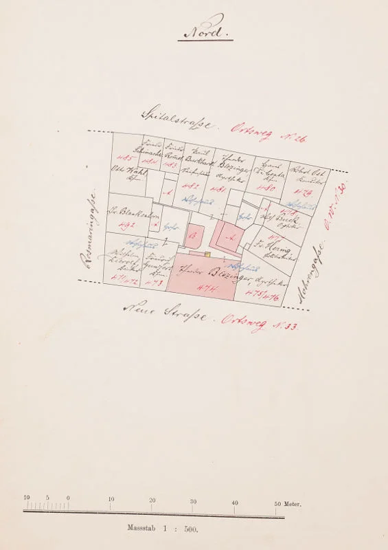 1897 reichte der Apotheker Dr. Theodor Blezinger Pläne für einen Umbau und eine Aufstockung der beiden ihm gehörenden Häuser Neue Straße 10 und 12 zur Genehmigung ein. Umgesetzt wurde offenbar nur die Aufstockung des Hauses Nr. 12. Die Pläne erlauben jedoch interessante Einblicke in die damalige Innenaufteilung und Nutzung der Räume der „Mohrenapotheke“.  Hier der Lageplan (474 = Neue Straße 12, 475/76 = Neue Straße 10) (Stadt Schwäbisch Hall, Baurechtsamt, Bauakten Neue Straße 10)