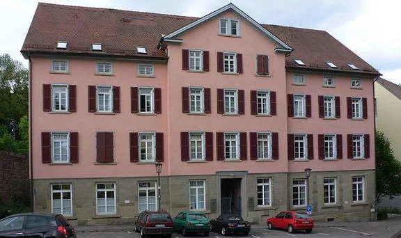 Ostansicht. Bild aus dem Juni 2007. Foto: Dietmar Hencke (StadtA Schwäb. Hall DIG 03799)