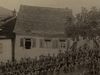 Ausschnitt aus einem Gruppenbild von Soldaten des III. Bataillon des Reserve-Infanterie-Regiments 121, vermutlich kurz vor dessen Abmarsch in den Ersten Weltkrieg am 11. August 1914 (StadtA SHA R89/22)