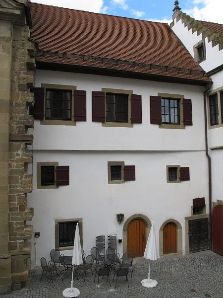 Nordwestlicher Flügel der Alten Dekanei, Juni 2014. Foto: Daniel Stihler (StadtA SHA DIG 05444)