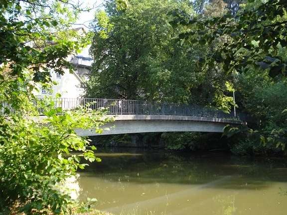 Südostseite des Epinalstegs, August 2009. Foto: Daniel Stihler (StadtA SHA Server Häuserlexikon)