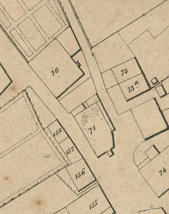 Ausschnitt aus dem Primärkataster von 1827. Die Bäckerei ist in der Bildmitte mit der PKN 71 zu erkennen (StadtA Schwäb. Hall S13/0842)