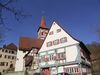 Westansicht mit Urbanskirche im Hintergrund. Foto: Albrecht Bedal (StadtA Schwäb. Hall Server Häuserlexikon)