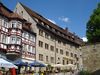 Südseite vom Marktplatz aus, davor der „Goldene Adler“ (Am Markt 11), Mai 2009. Foto: Daniel Stihler (StadtA Schwäb. Hall DIG 01416)