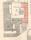 Lageplan der Sonne und ihrer Nebengebäude von 1883. Er entstand, als der Sonnenwirt Friedrich Weischedel an Stelle der drei älteren Scheuern PKN 274 bis 276 ein neues Hintergebäude erstellen ließ, das Eiskeller, Remisen, Ställe und eine Scheuer enthielt. Neu hinzugekommen ist das Göpelhaus 281d (StadtA SHA 27-0097)