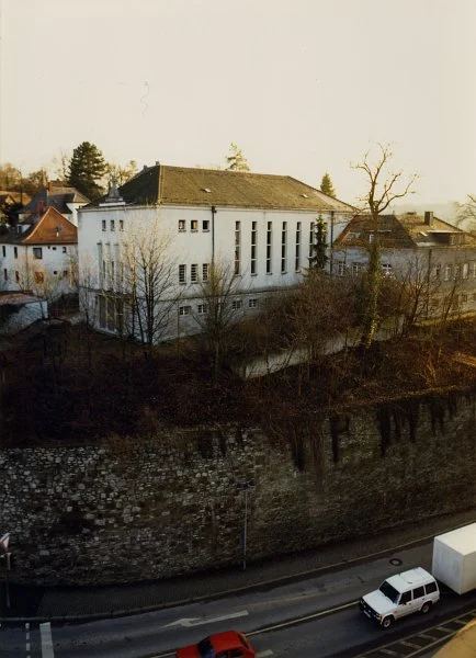 Bild von 1989, kurz vor dem Abbruch. Foto: Eberhard Weller, mit freundlicher Genehmigung (StadtA SHA FS 51339)