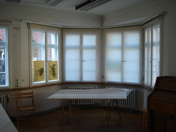 Erker im Anbau zum alten Sudhaus der Löwenbrauerei / Kunsthalle Würth hin, August 2009. Foto: Daniel Stihler (StadtA SHA Server Häuserlexikon)