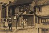 Sieder posieren vor der Treppe zur Kirchgasse, 1920er oder 1930er Jahre. Fotograf unbekannt (StadtA Schwäb. Hall PK 3218)