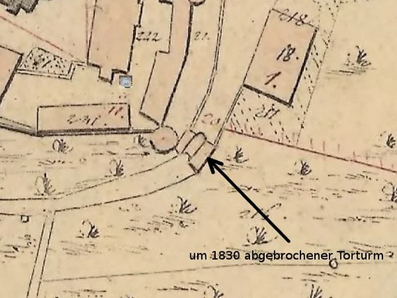 Ausschnitt aus dem Primärkataster 1827-1830; der um 1830 abgebrochene Torturm stand direkt neben dem „Musikturm“ an der Ringmauer der Comburg (Plan: Geodatenportal Schwäbisch Hall /  Stadt Schwäbisch Hall, Fachbereich Planen und Bauen, Abteilung Vermessung).