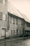 Die Straßenseite kurz vor dem Abbruch 1975 Foto: Haller Tagblatt (StadtA SHA FS 05179)