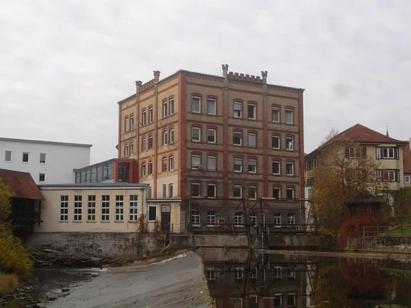 Westansicht über den Kocher, November 2007. Foto: Daniel Stihler (StadtA SHA DIG 03159)