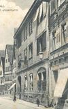 Auf einer Postkarte von 1910. Das Erdgeschoss der damaligen Wirtschaft wurde seitdem stark verändert (StadtA SHA PK 04217)