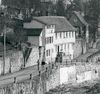 Zusammen mit Nr. 4 vor dem Bau des ZOB, 1960er Jahre (StadtA Schwäb. Hall FS 05023)