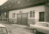 Bild von 1960 zu Umbauarbeiten für die Firma Bohn, vom Langen Graben bzw. der Gymnasiumstraße aus (StadtA SHA 27/0012)