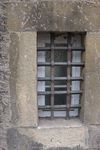 Ein Gitterfenster erinnert an die frühere Funktion als Gefängnis, Januar 2017. Foto: Dietmar Hencke (StadtA Schwäb. Hall DIG 09439)