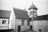 Die Michaelskapelle vom Vorplatz der Stiftskirche aus gesehen. Undat., um 1928-1935. Fotograf unbekannt (StadtA Schwäb. Hall DIG 05626, Original: Ivo Lavetti / www.nostalgus.de, alle Rechte vorbehalten)