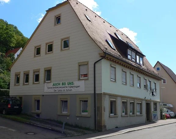 Nordwestansicht, August 2007. Foto: Dietmar Hencke (StadtA SHA Server Häuserlexikon)
