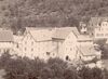 Das Mühlengebäude auf einem Foto Unterlimpurgs von 1899 (StadtA SHA AL-0021)