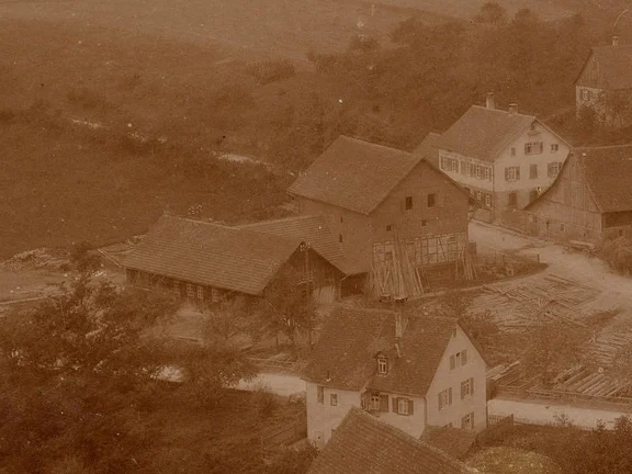Ausschnitt aus einem Foto um 1910. Fotograf unbekannt, Original in Privatbesitz (StadtA Schwäb. Hall DIG 06159)