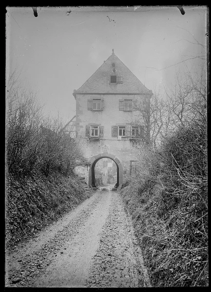 Undatiertes Bild um 1895 bis etwa 1905. Foto: Wilhelm Klemm, Hofphotograph (Hällisch-Fränkisches Museum, Inv.-Nr. 2016/530 / StadtA Schwäb. Hall DIG 09391)