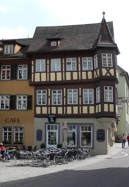 Ansicht aus Richtung Norden. Bild aus dem Juni 2007. Foto: Dietmar Hencke (StadtA SHA Server Häuserlexikon)