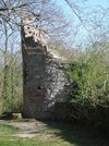 Rundturm an der südlichen Ringmauer der Vorburg. Bild aus dem April 2007. Foto: Daniel Stihler (StadtA Schwäb. Hall DIG 04334)