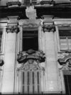 Detailansicht der Fassade, wohl aus den 1920er Jahren. Fotograf unbekannt, evtl. Otto Finckh (StadtA Schwäb. Hall FS 15081)