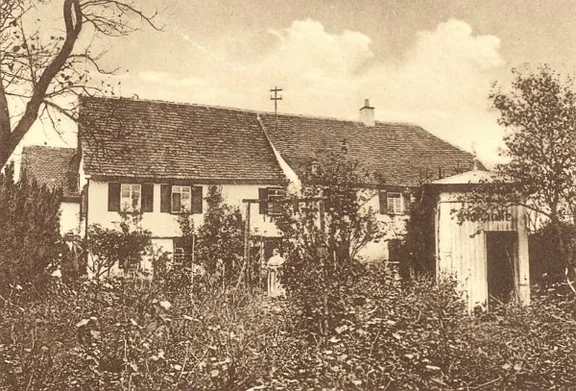 Der Rollhof nach dem Kauf durch die Diakonissenanstalt, ca. 1925-1928. Ausschnitt aus einer Postkarte mit zwei Ansichten (Diak-Archiv 212-71)