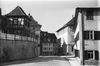 Blick durch die Bahnhofstraße,. Undat., um 1928-1934. Fotograf unbekannt (StadtA Schwäb. Hall DIG 05899, Original: Ivo Lavetti / www.nostalgus.de, alle Rechte vorbehalten)