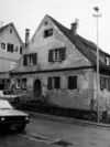 Das Haus in stark renovierungsbedürftigem Zustand, 1984. Foto: Stadt Schwäbisch Hall, Hochbauamt (StadtA Schwäb. Hall DIG 11574)