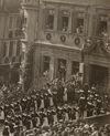 Historisches Schauspiel vor dem Haus, undat., wohl 1920er Jahre. Fotograf unbekannt (StadtA Schwäb. Hall Seyboth F 0012)