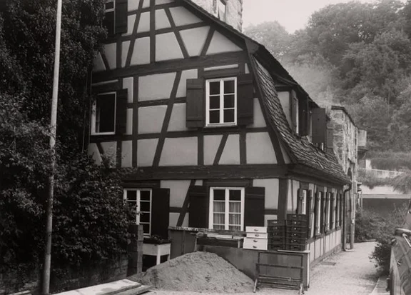 Renovierungsarbeiten, September 1981. Foto: Haller Tagblatt (StadtA Schwäb. Hall FS 15200)