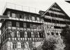 Bild aus dem April 1981, vor dem Abbruch des Nebengebäudes. Foto: Hochbauamt der Stadt Schwäbisch Hall (StadtA Schwäb. Hall FS 14047a)