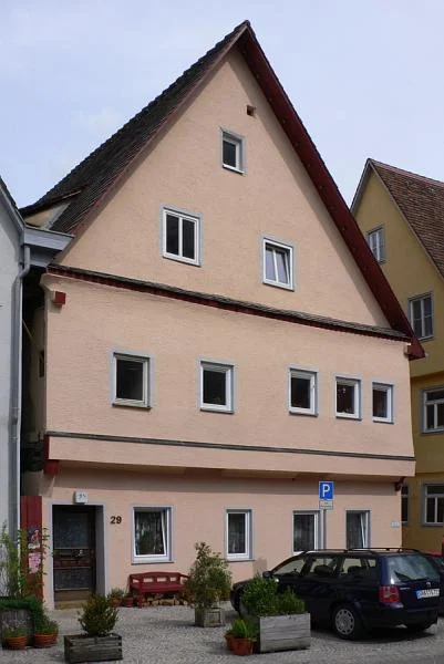 Vorderseite. Bild aus dem Juni 2007. Foto: Dietmar Hencke (StadtA Schwäb. Hall DIG 03743)