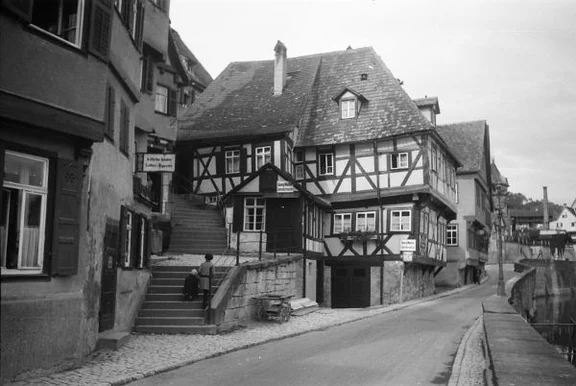 Undatiertes Foto um 1928-1934. Fotograf unbekannt (StadtA Schwäb. Hall DIG 05900, Original: Ivo Lavetti / www.nostalgus.de, alle Rechte vorbehalten)