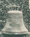 Die kleine Glocke nach ihrer Abnahme zwecks Beschlagnahmung für Rüstungszwecke, 1942. Fotograf unbekannt (StadtA Schwäb. Hall Z01/A 139)