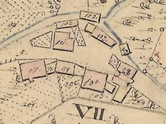 Ausschnitt aus dem Primärkataster 1827-1830. Der Torturm hat hier die dem Primärkataster nicht entsprechende Nummer 28 (Plan: Geodatenportal Schwäbisch Hall /  Stadt Schwäbisch Hall, Fachbereich Planen und Bauen, Abteilung Vermessung).
