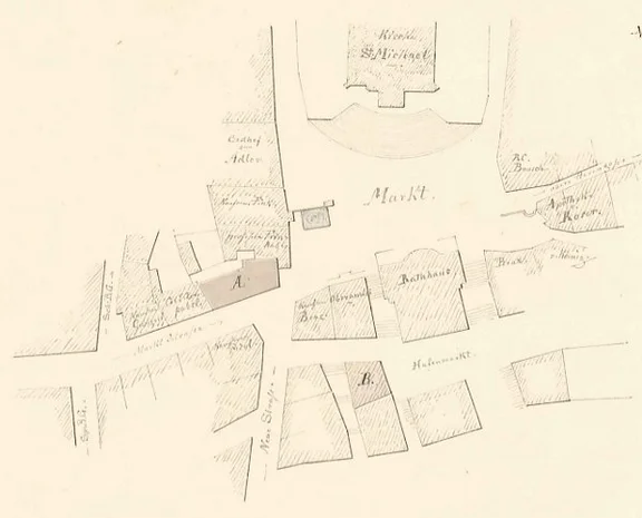 „Situationsplan“ der Schwäbisch Haller Apotheken: Am rechten Rand befindet sich die „Apotheke v. Koser“ (Löwenapotheke) mit „A“ ist die alte Engelapotheke Hafenmarkt 3, mit „B“ die neue Engelapotheke Marktstraße 2 bezeichnet (Kreisarchiv Schwäb. Hall 1/1116)