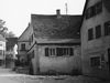 Weiterer Blick aus Richtung Norden entlang der Neustetterstraße, das Haus Nr. 21 ist in der Bildmitte erkennbar. Undat., um 1928-1935. Fotograf unbekannt (StadtA Schwäb. Hall DIG 05613, Original: Ivo Lavetti / www.nostalgus.de, alle Rechte vorbehalten)