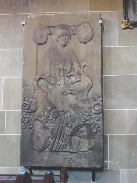Epitaph der Sibilla Egen von 1538 an der Nordwand des Langschiffs, 2007 (StadtA Schwäb. Hall DIG 00176)