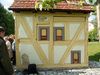 Das Gartenhaus an seinem heutigen Standort im Botanischen Garten Heilbronn, 2005. Foto: Albrecht Bedal (StadtA SHA Server Häuserlexikon)