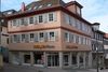 Nordostansicht, August 2007. Der linke Hausteil (bis zum 3. Fenster von links) hat die Nummer Hafenmarkt 4. Foto: Dietmar Hencke (StadtA SHA Server Häuserlexikon)
