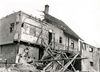 Abbrucharbeiten 1964, gesehen von der Hinterseite aus Richtung Südwesten. Foto: Hans Kubach (StadtA Schwäb. Hall FS 01009a)
