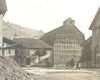 Das Haus ist links neben dem Solespeicher zu erkennen. Aufnahme um 1900, Fotograf unbekannt (StadtA Schwäb. Hall R65/01)