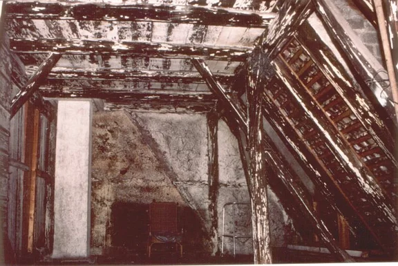 Dachraum, 1990. Foto: Albrecht Bedal (StadtA SHA Server Häuserlexikon)