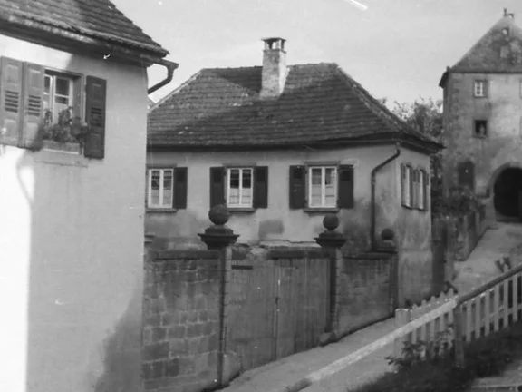 Blick aus Richtung Nordwesten. Undat., um 1928-1935. Fotograf unbekannt (StadtA Schwäb. Hall DIG 05578, Original: Ivo Lavetti / www.nostalgus.de, alle Rechte vorbehalten)