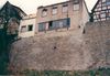 Hinterhaus nach Entfernung des Balkons und Sanierung der Stadtmauer, 1987 (Baurechtsamt SHA, Bauakten)
