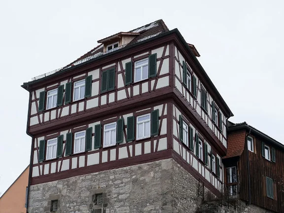 Fachwerkaufsatz aus Richtung Südwesten, Januar 2017. Foto: Dietmar Hencke (StadtA Schwäb. Hall DIG 09446)